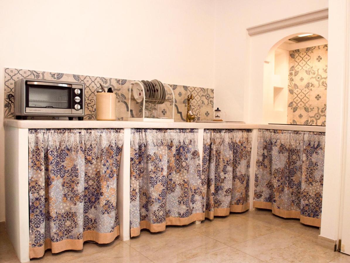 Casa Vacanze L'Essenziale Мартіна-Франка Екстер'єр фото